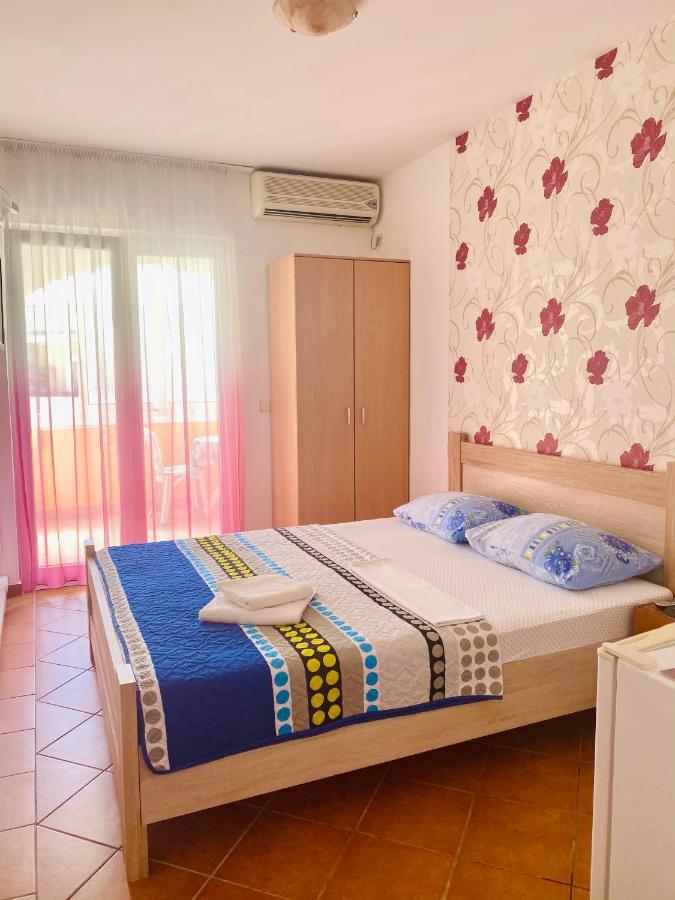 Guest House Villa Natali Budva Exteriér fotografie